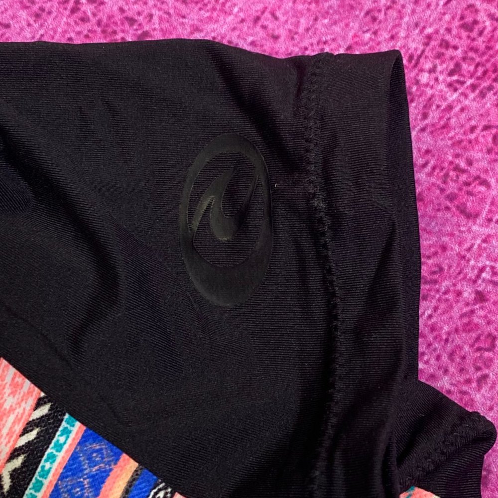 RIP CURL CARMENITA RASH GUARD - Picture 2 of 3